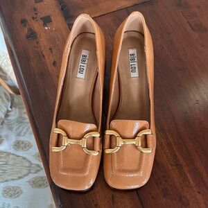 Women's Tan Loafers with Gold Accent